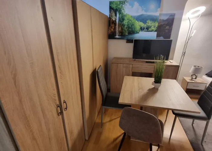 アパート Monteurwohnung 4 In Direkter Naehe Zur Veltinsarena *