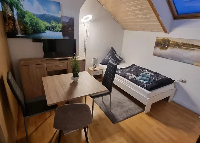 Monteurwohnung 4 In Direkter Naehe Zur Veltinsarena アパート